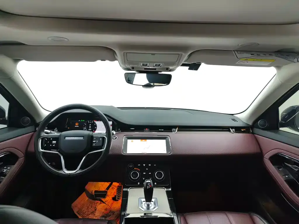 Land Rover Evoque — фото 10