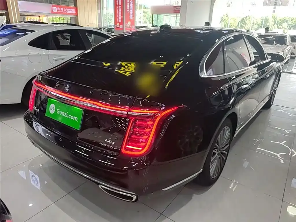 Hongqi H9 — фото 10