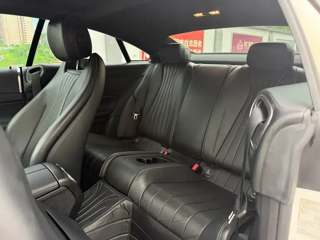 Mercedes-Benz E-Class (Import) 2021 из CN, фото 2
