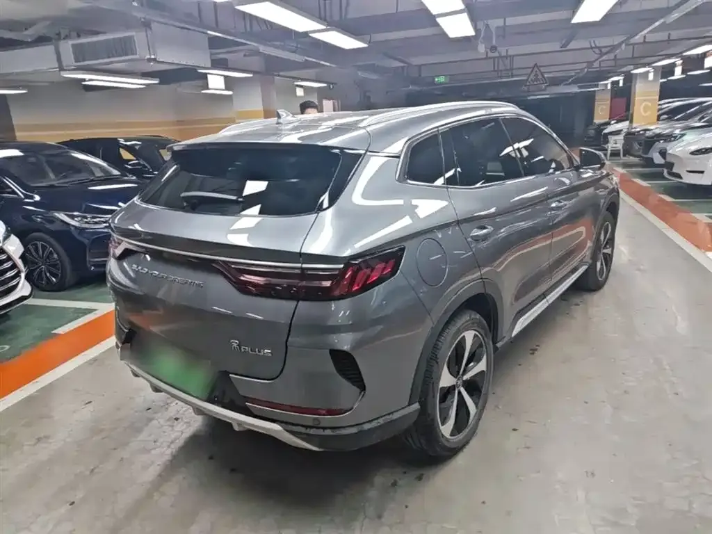 BYD PLUS New Energy — фото 6