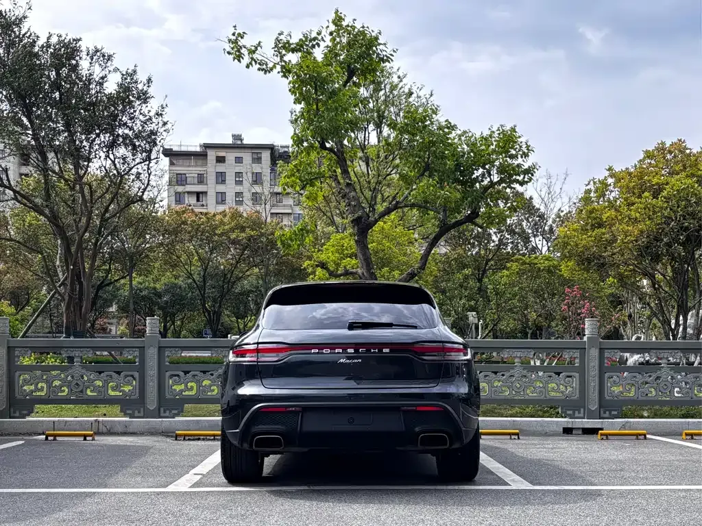Porsche Macan — фото 9