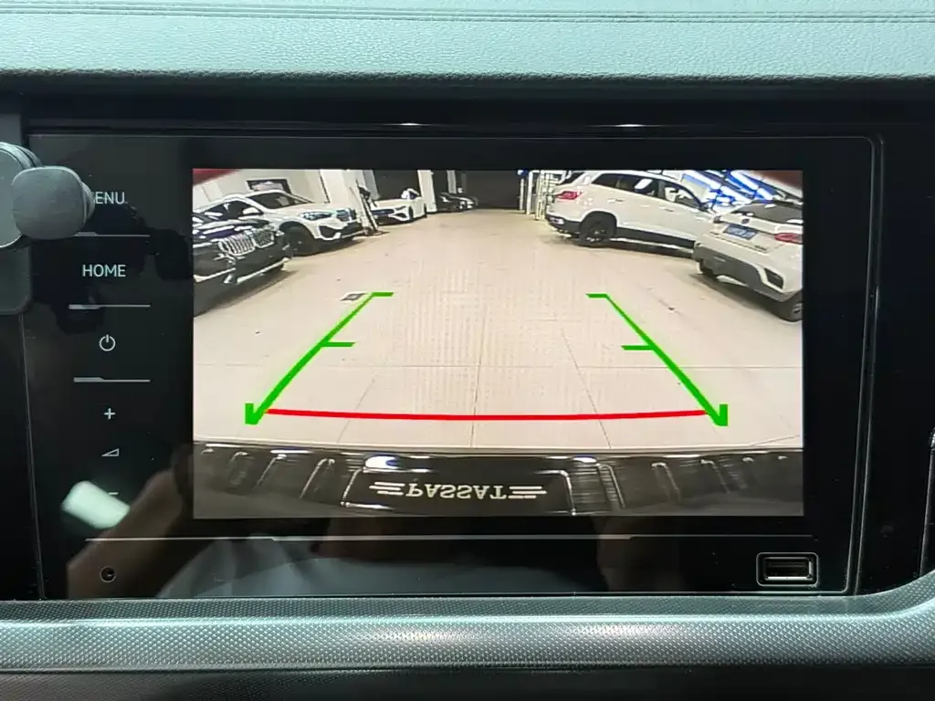 Volkswagen Passat — фото 3