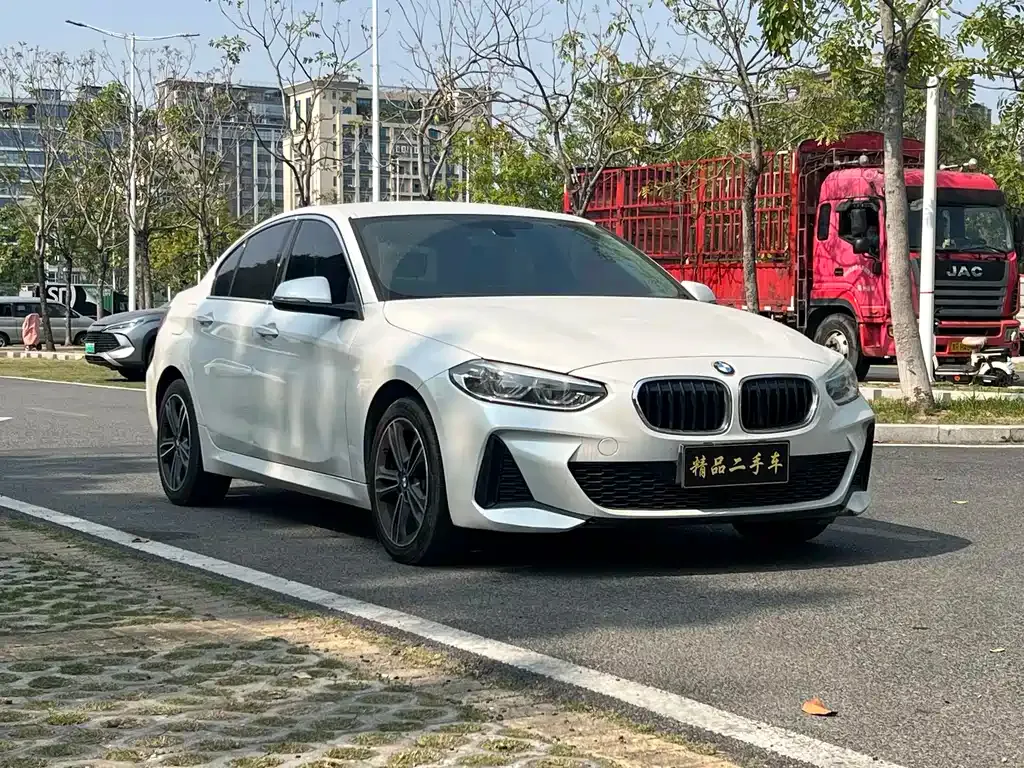 BMW 1 Series 2023 из CN, фото 5