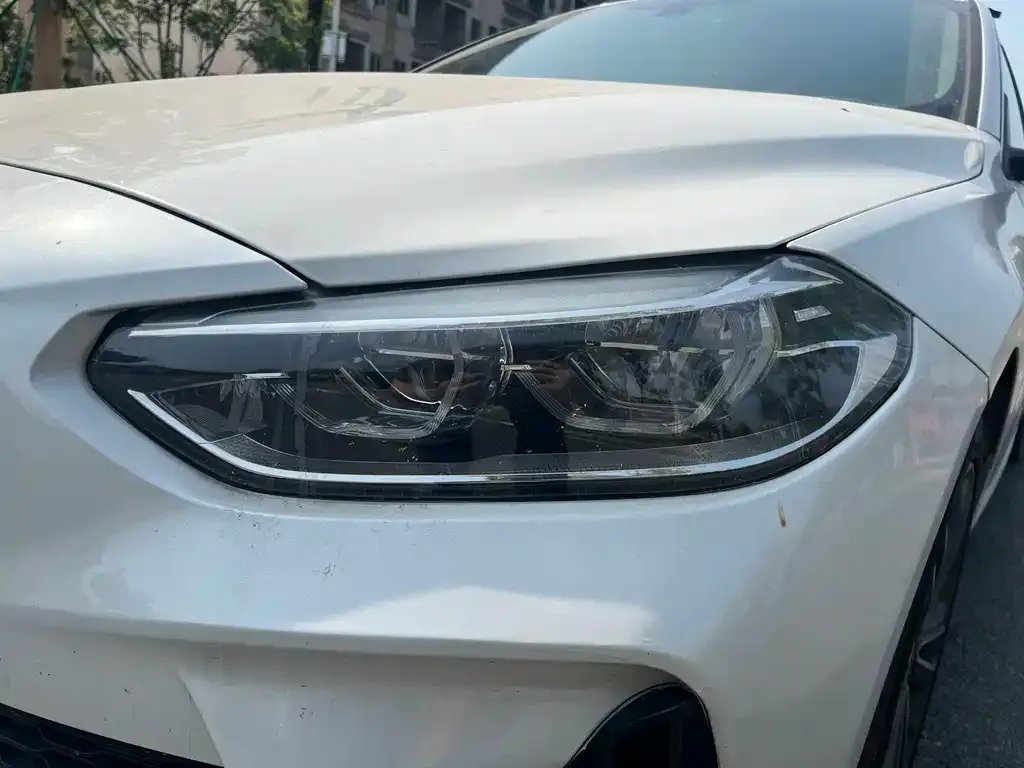 BMW 1 Series 2023 из CN, фото 2