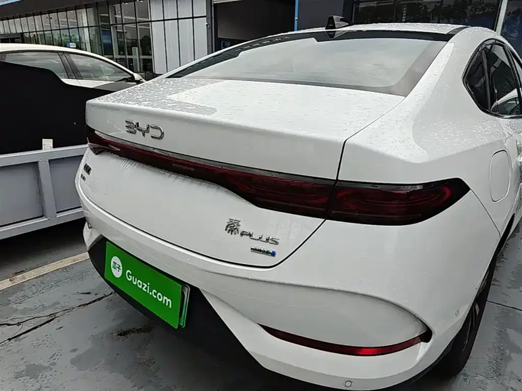 BYD Qin PLUS — фото 7