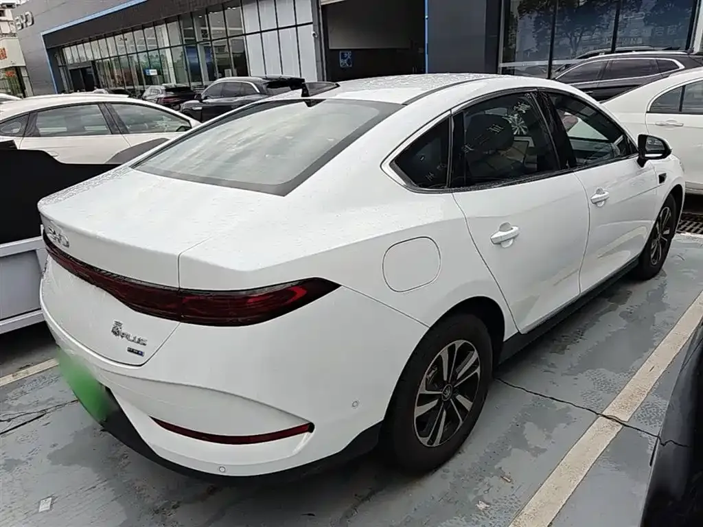 BYD Qin PLUS — фото 8