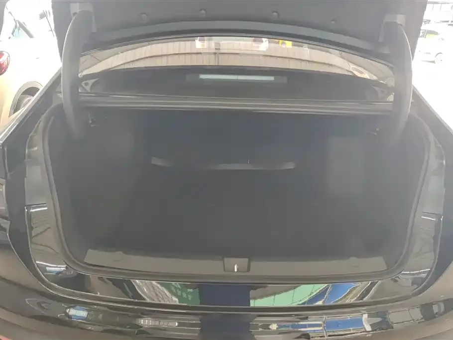 BYD Seal 05 DM-i 2025 из CN, фото 2