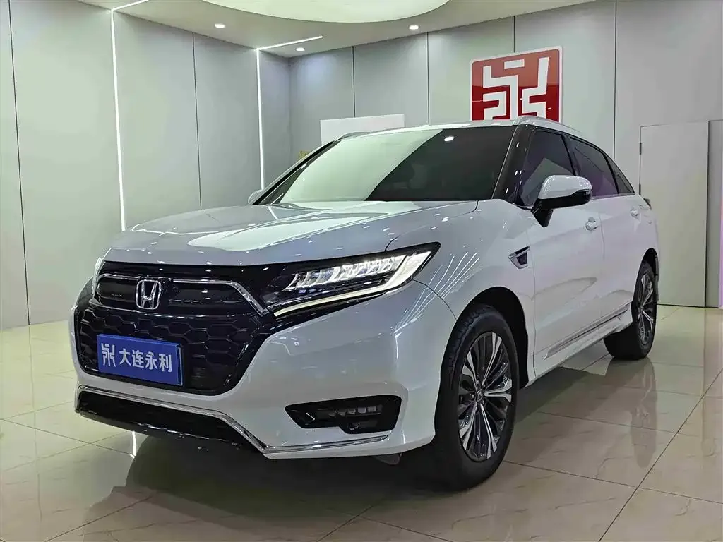 Honda UR-V — фото 1