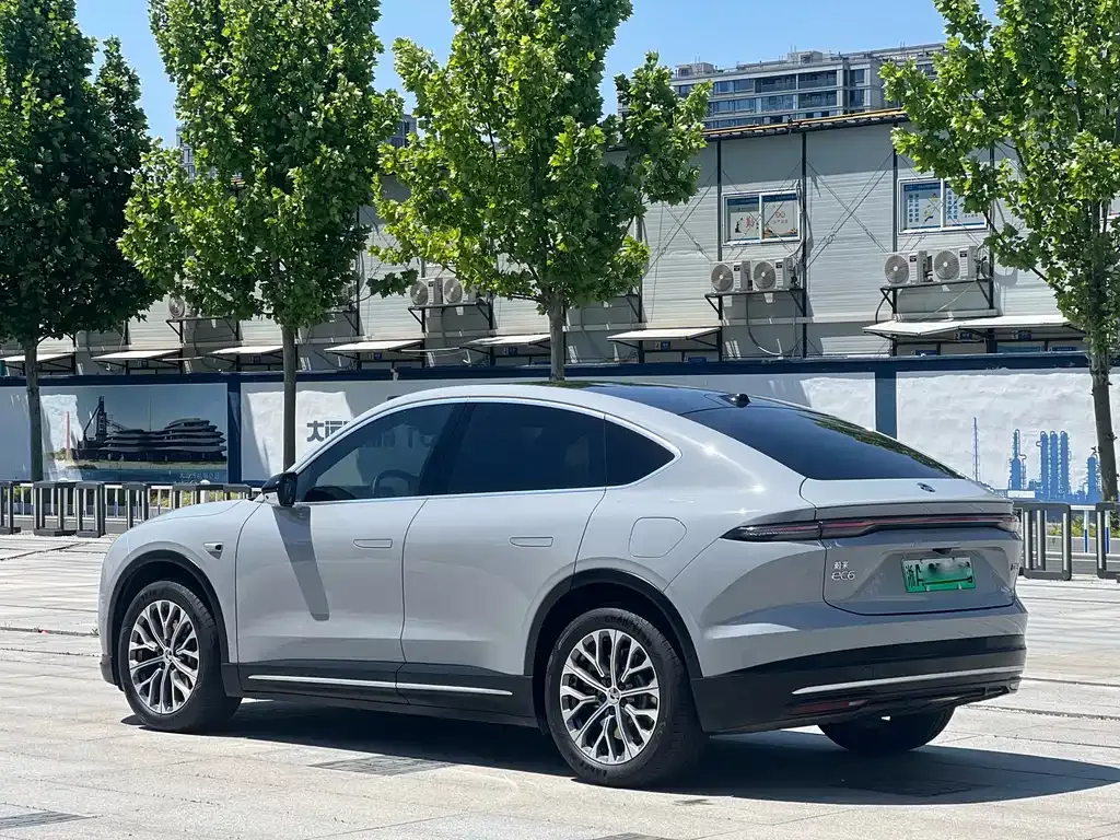 NIO EC6 — фото 8