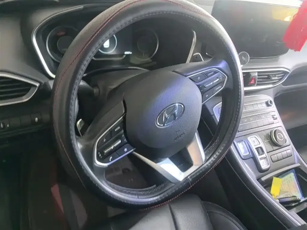 Hyundai Santa Fe 2023 из CN, фото 2