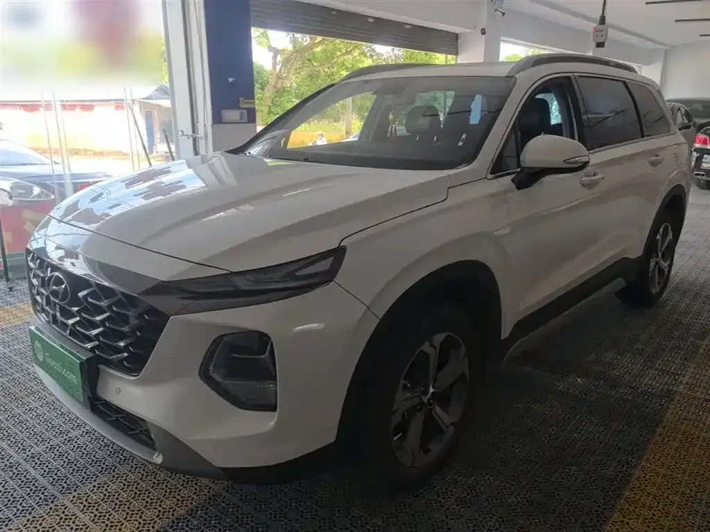 Hyundai Santa Fe 2023 из CN, фото 9
