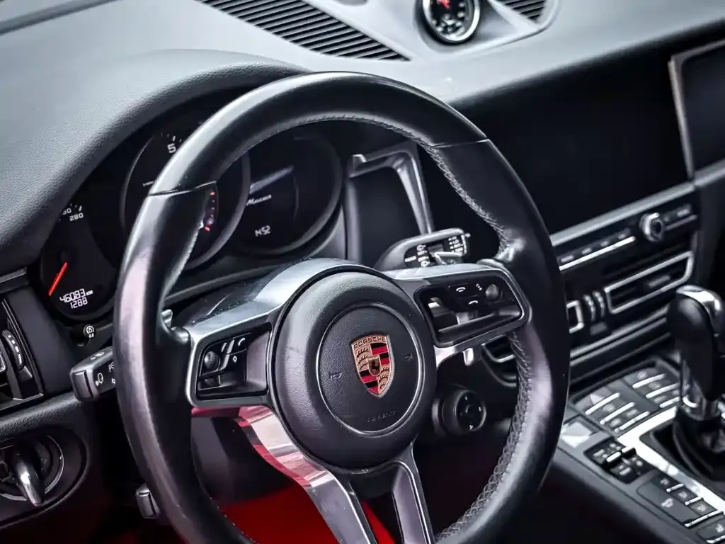 Porsche Macan 2022 из CN, фото 4