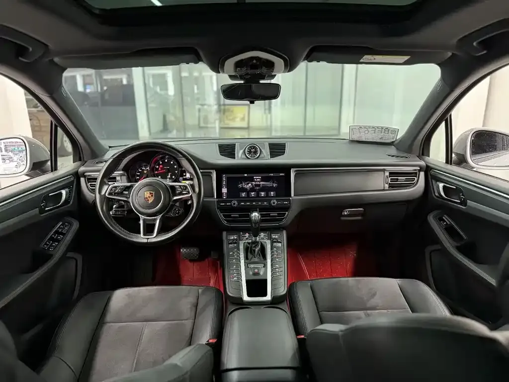Porsche Macan 2022 из CN, фото 2