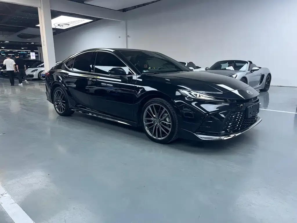 Toyota Camry 2025 из CN, фото 4