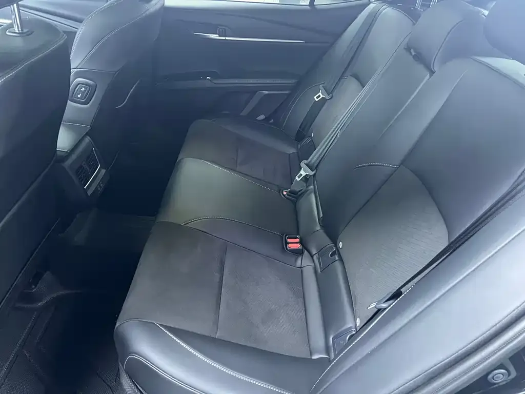Toyota Camry 2025 из CN, фото 7
