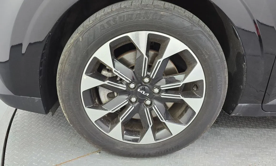 Kia Carnival 2023 из KR, фото 6