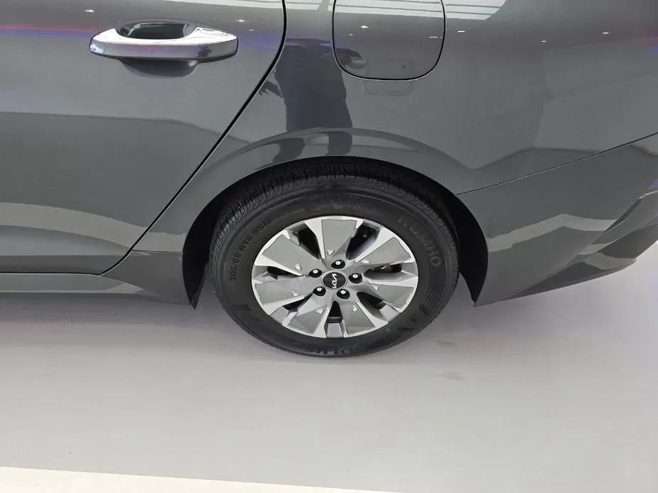 Kia K5 2023 из KR, фото 4