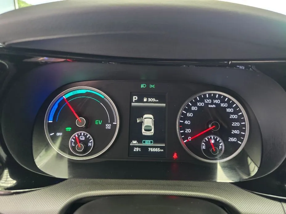 Kia K5 2023 из KR, фото 3