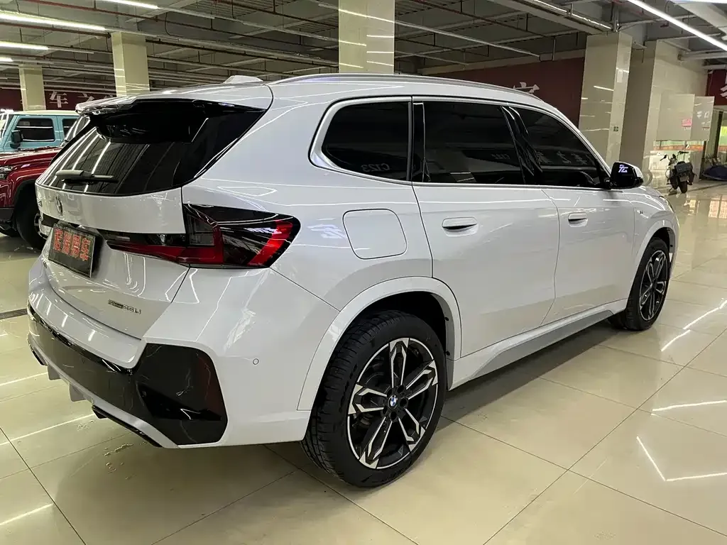 BMW X1 — фото 4