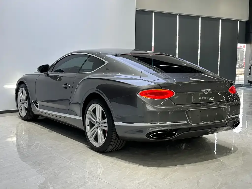 Bentley Continental 2021 из CN, фото 2