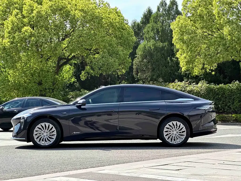 Buick Electra L7 2025 из CN, фото 7