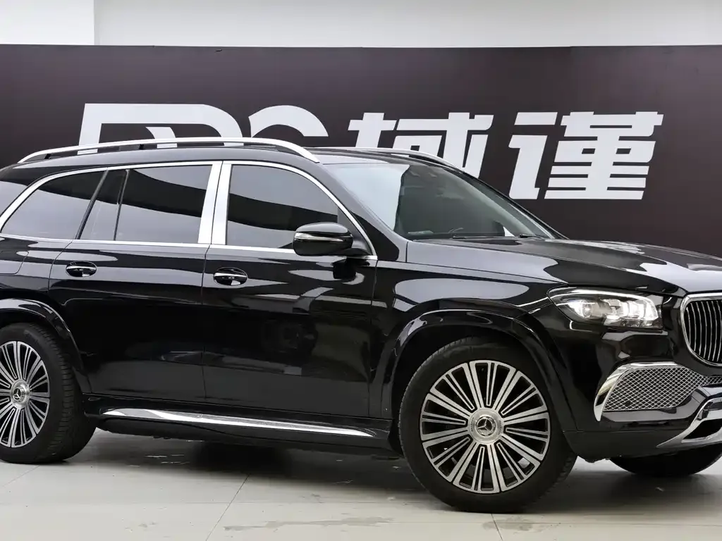 Mercedes-Benz GLS — фото 9