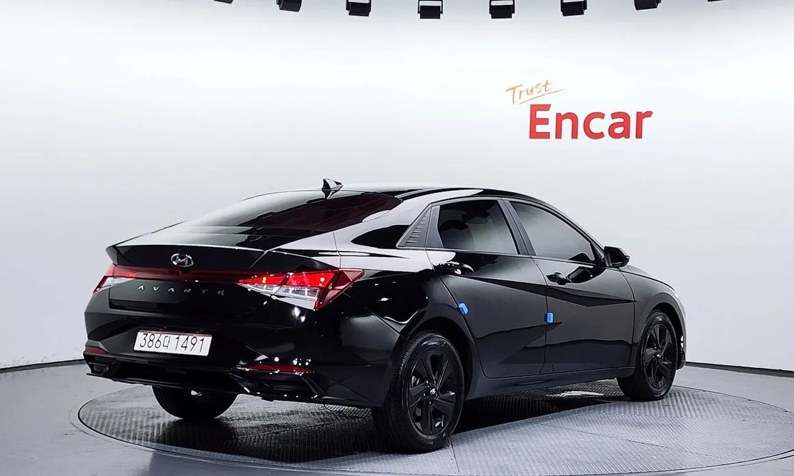 Hyundai AVANTE 2023 из KR, фото 3