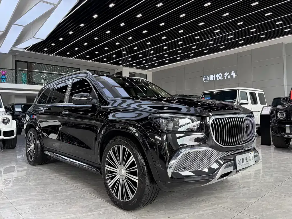 Mercedes-Benz GLS — фото 10