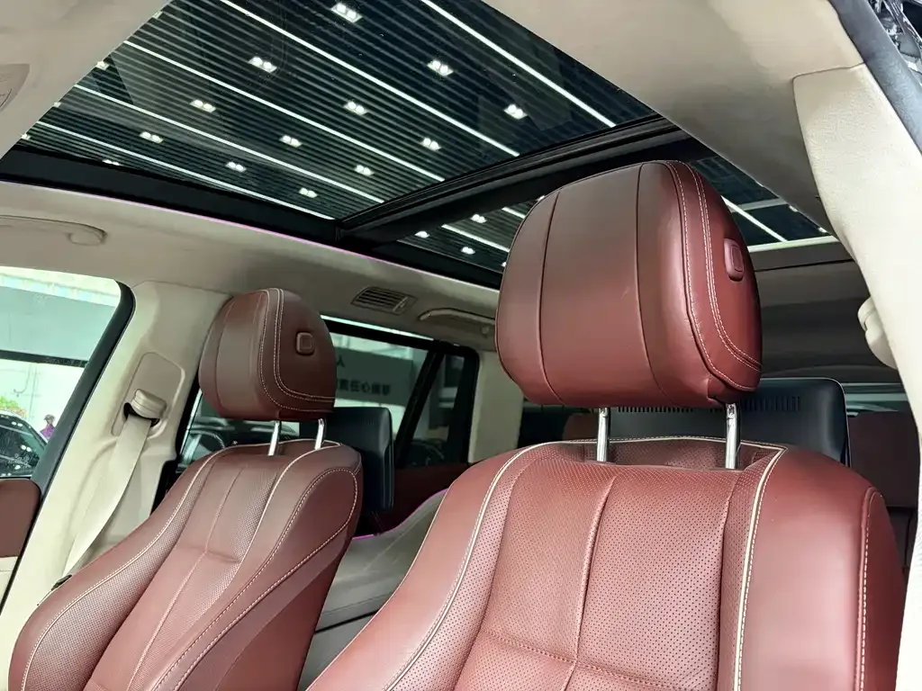 Mercedes-Benz GLS — фото 8