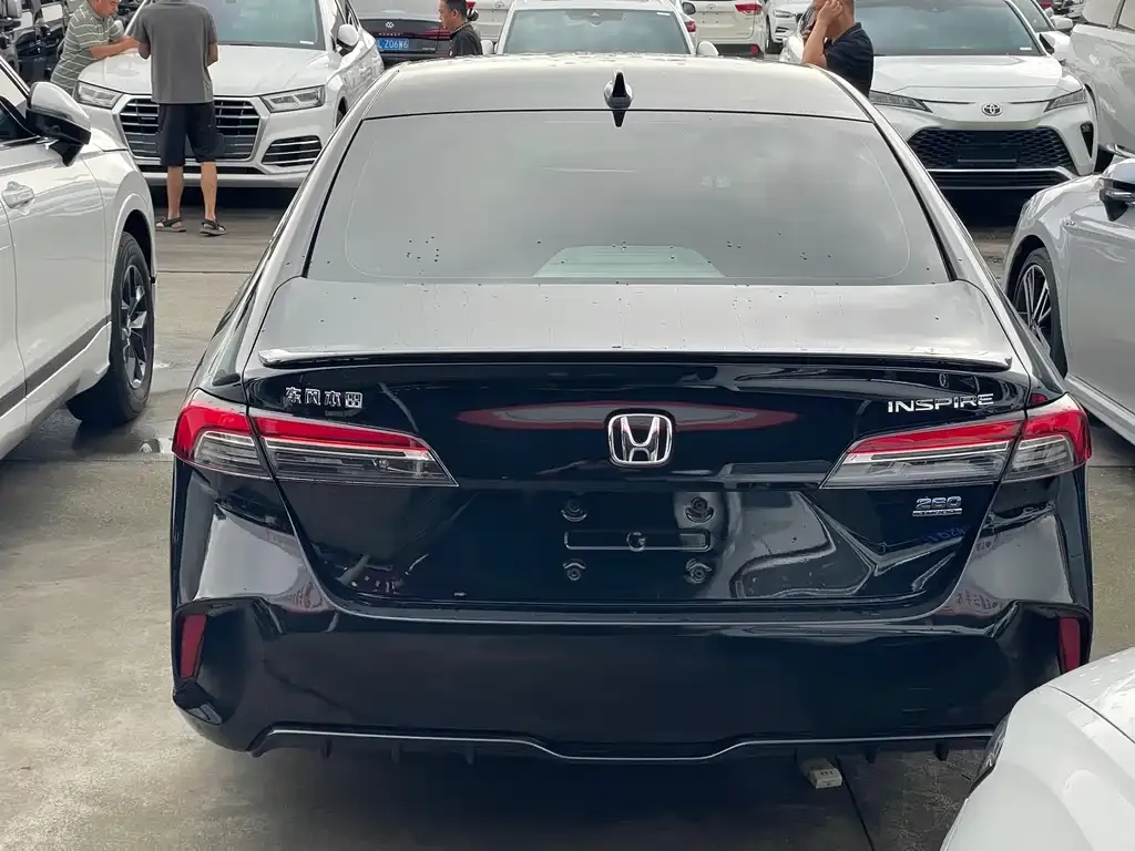 Honda Inspire — фото 9