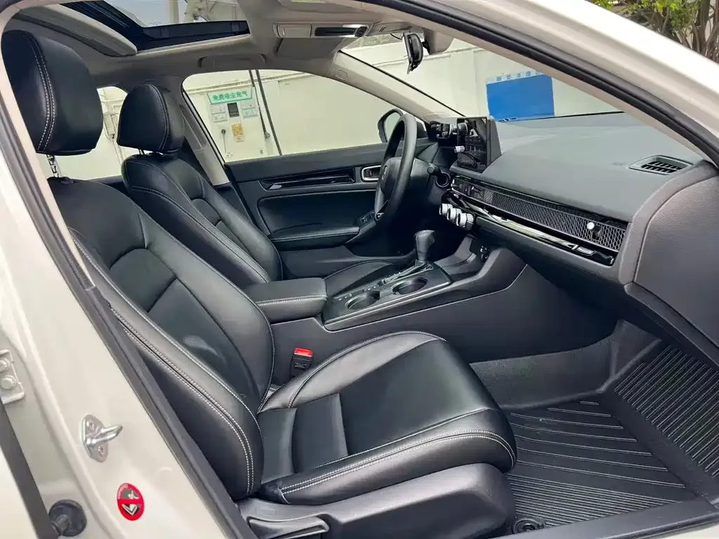 Honda Civic — фото 6