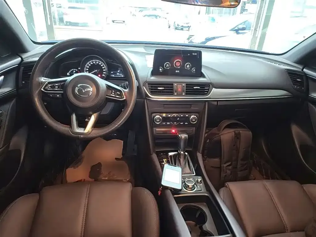 Mazda CX-4 2021 из CN, фото 10