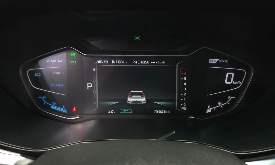 Kia Niro 2022 из KR, фото 2