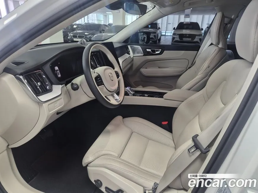 Volvo XC60 2026 из KR, фото 4