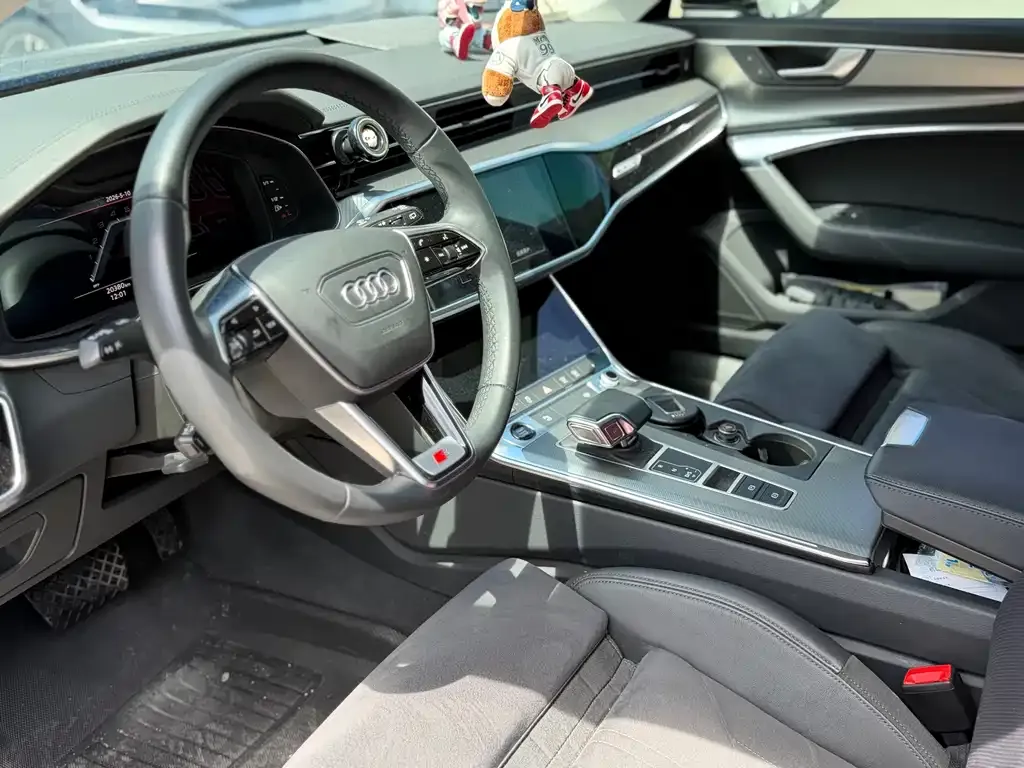 Audi A6 (Import) 2023 из CN, фото 4