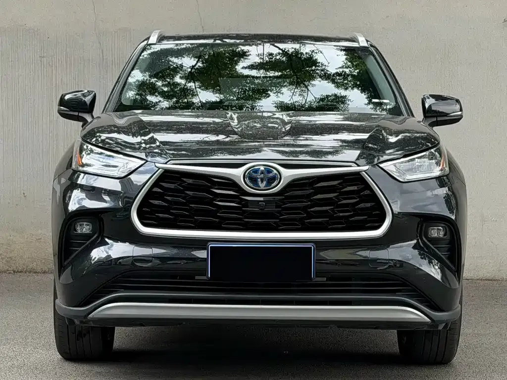 Toyota Highlander — фото 5