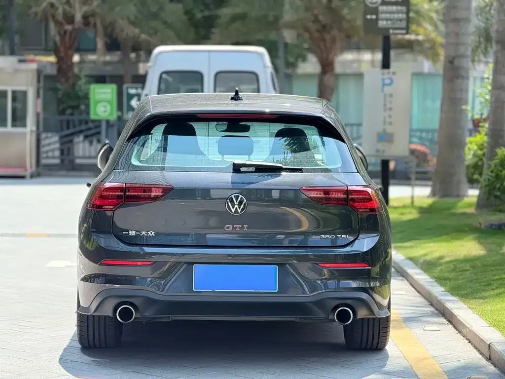 Volkswagen Golf GTI 2023 из CN, фото 7