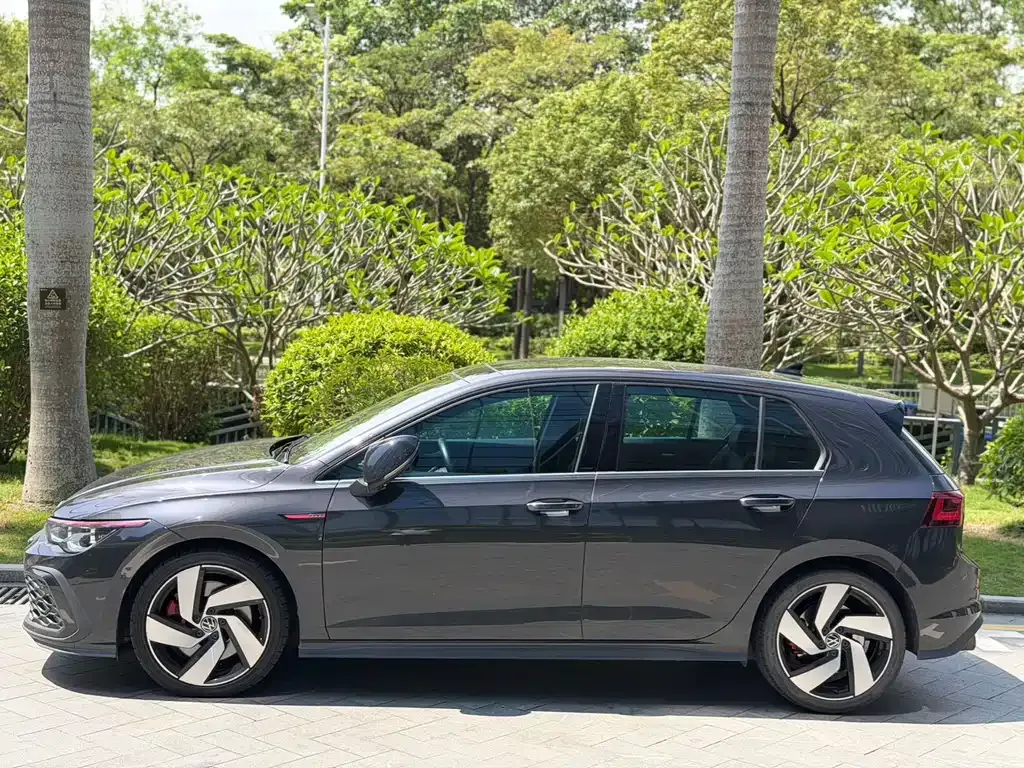 Volkswagen Golf GTI 2023 из CN, фото 10
