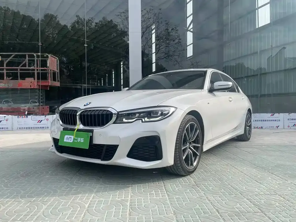 BMW 3 Series — фото 1