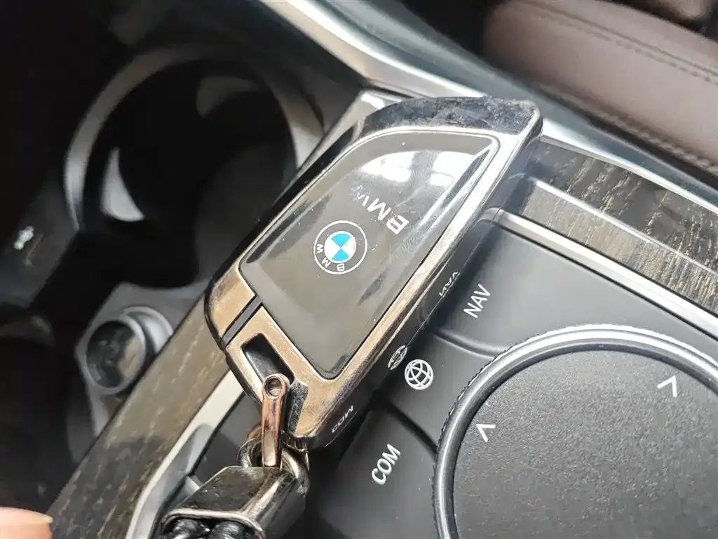 BMW 3 Series — фото 10