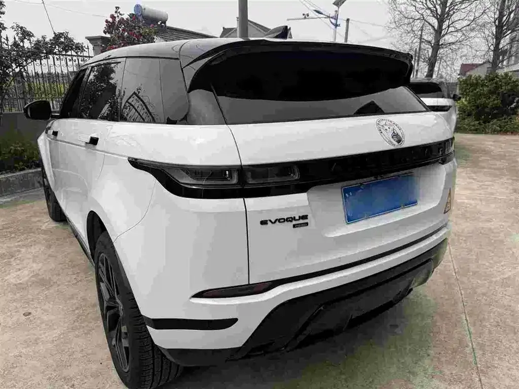 Land Rover Evoque — фото 2