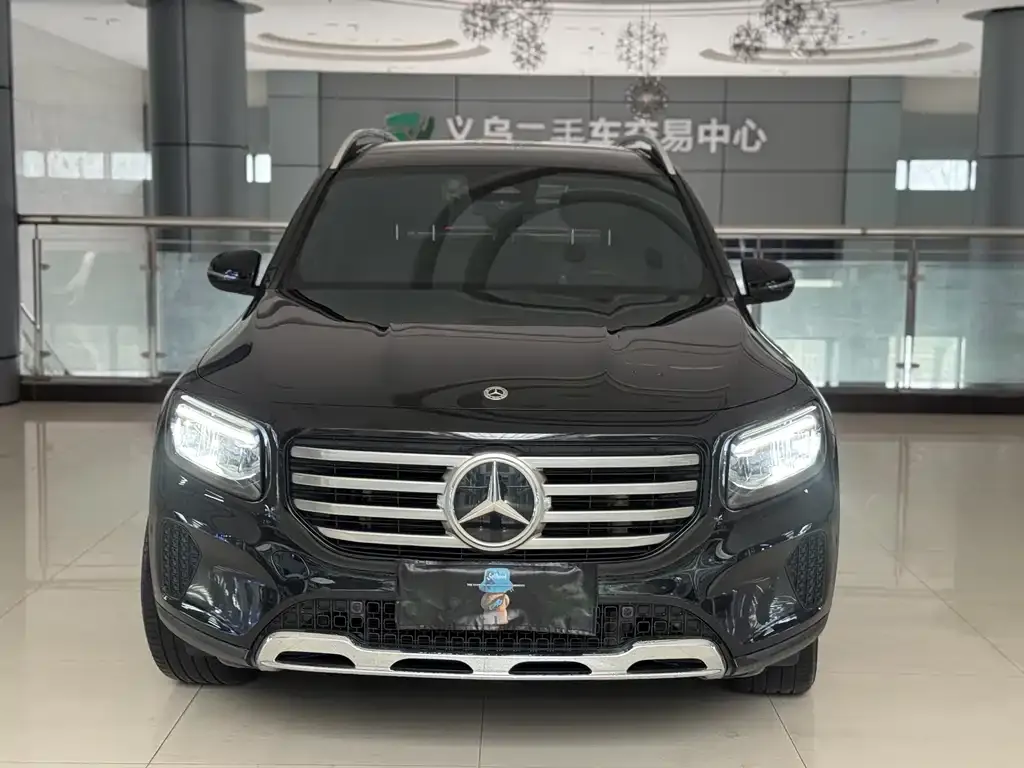 Mercedes-Benz GLB — фото 4