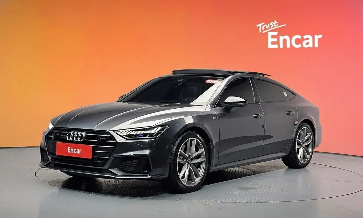 Audi A7 — фото 1