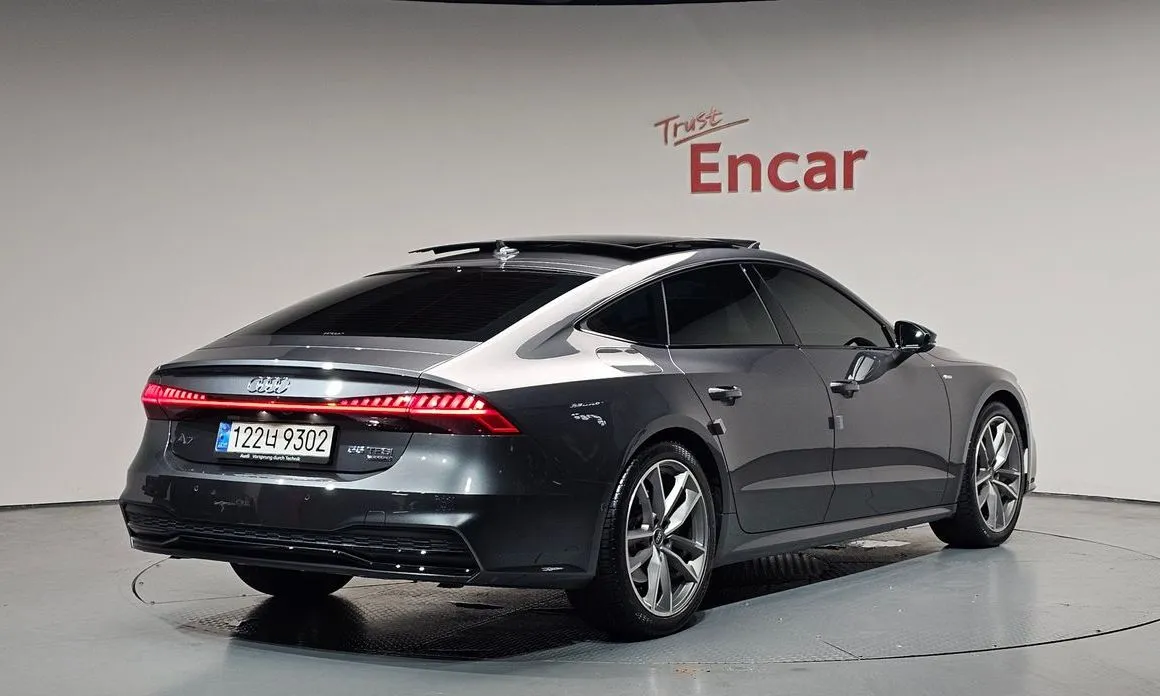 Audi A7 — фото 8