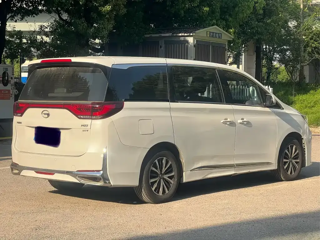 GAC Motor Trumpchi M8 — фото 8