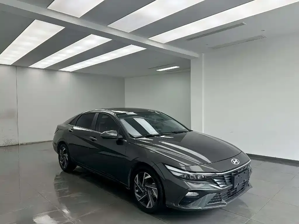 Hyundai Elantra 2024 из CN, фото 4