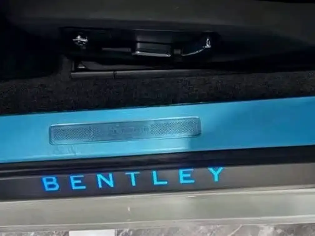 Bentley Continental 2022 из CN, фото 2