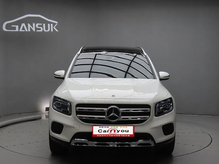Mercedes-Benz GLB-Class — фото 1