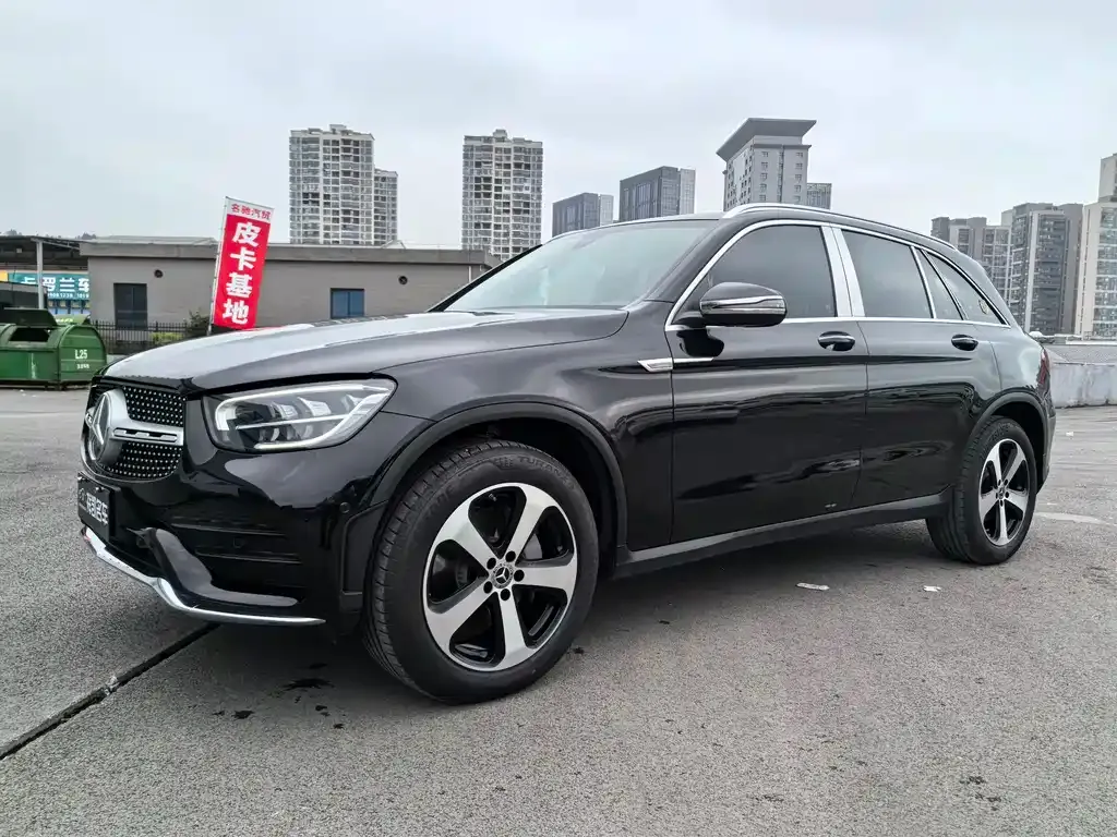 Mercedes-Benz GLC — фото 1