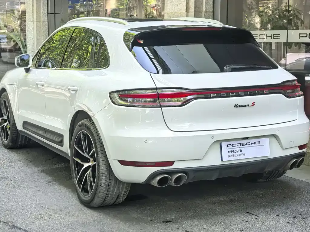Porsche Macan — фото 8